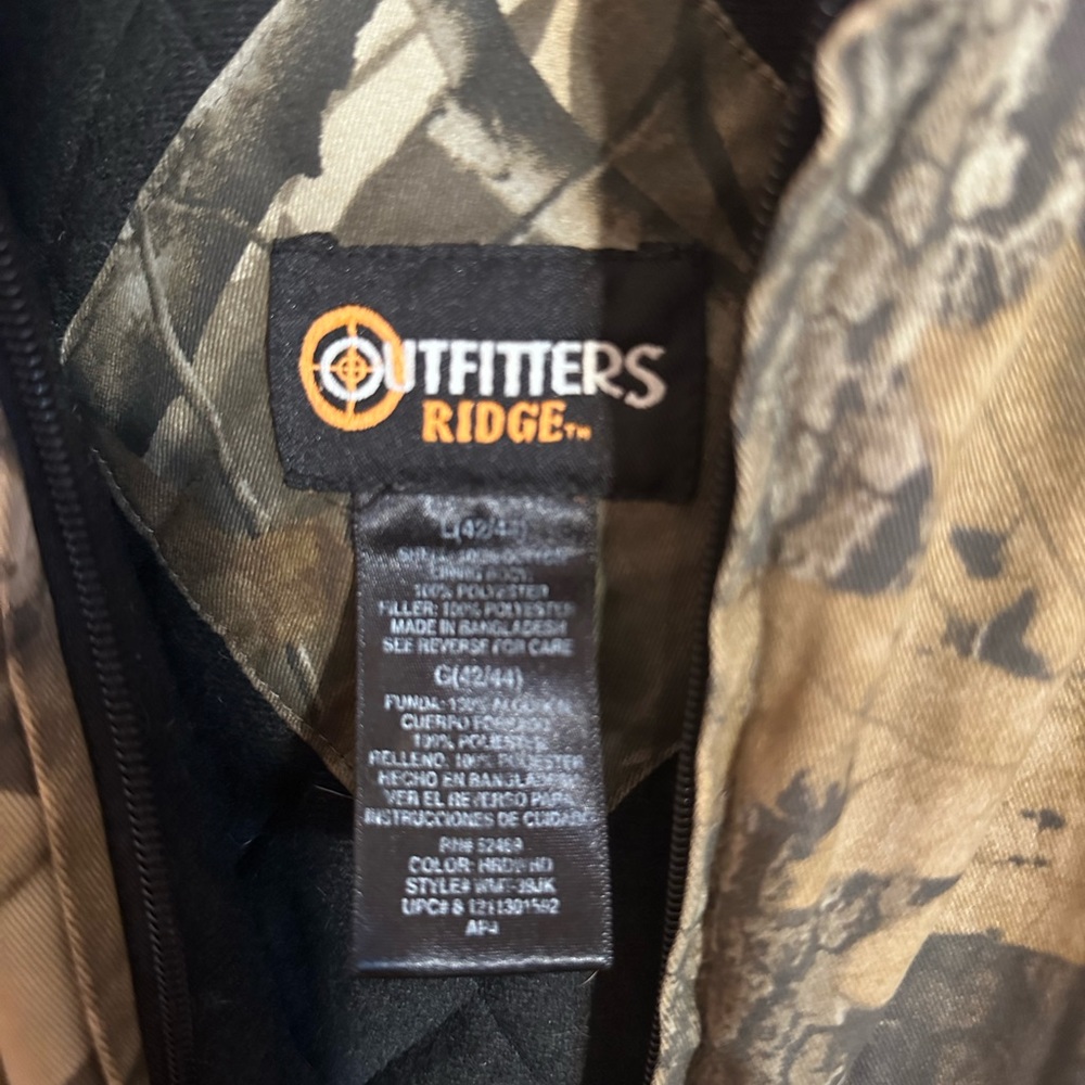 Outfitter’s Ridge Realtree jacket - Picture 2 of 3